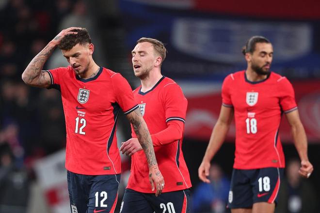 本-怀特进球遭嘘送点 英格兰热身赛1-1乌拉圭