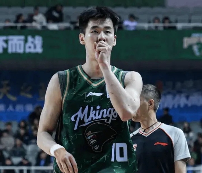 南京力克江苏郭昊文复出暴走末节哑火险遭逆转