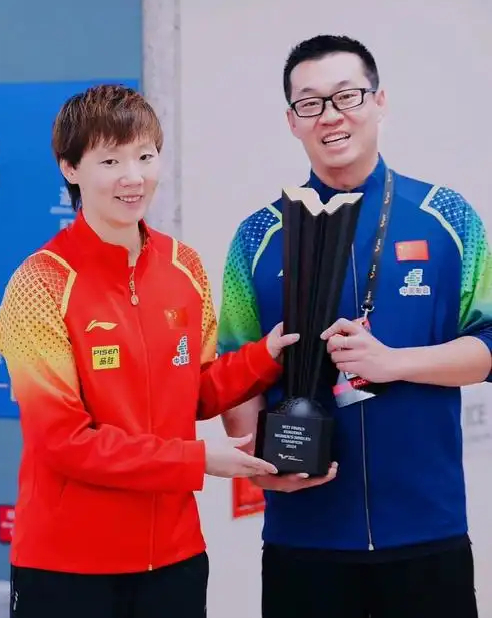 孙奇调任中国女排体能师 王曼昱体能保障引关注