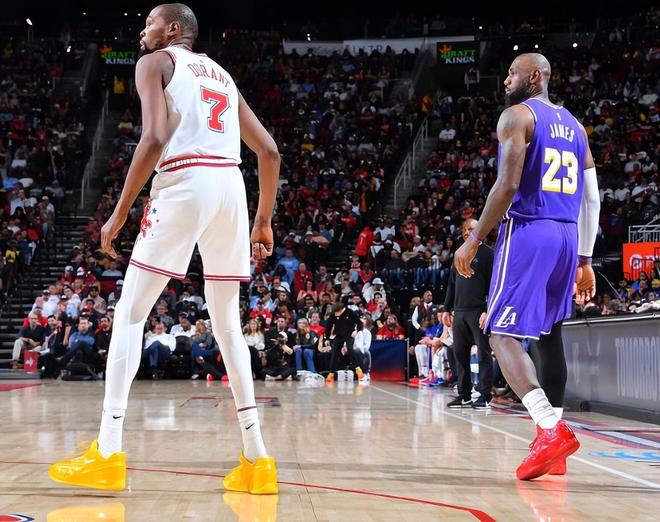 火箭0-2落后湖人 乌度卡战术失误引争议