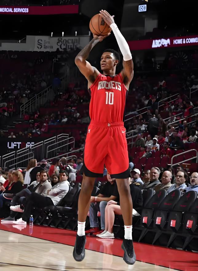 火箭0-2落后湖人 乌度卡战术失误引争议