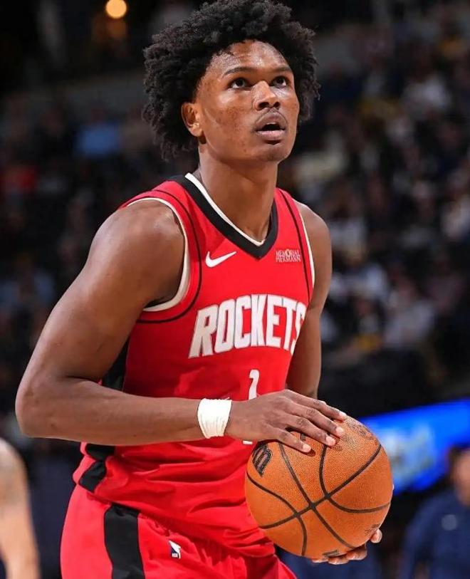 火箭0-2落后湖人 乌度卡战术失误引争议